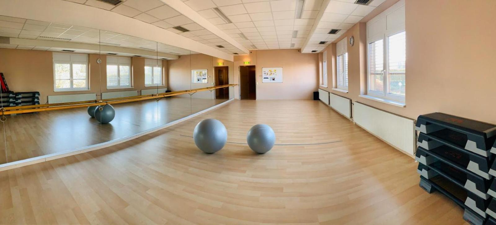 Tennis- Und Freizeitzentrum Neudoerfl Neudorfl Esterno foto