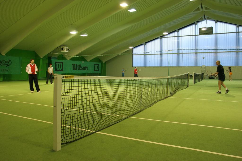 Tennis- Und Freizeitzentrum Neudoerfl Neudorfl Esterno foto